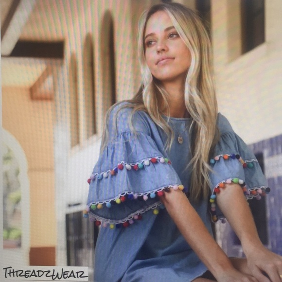Threadzwear Dresses & Skirts - LAST ONE NEW Medium Chambray PomPom Tunic Dress